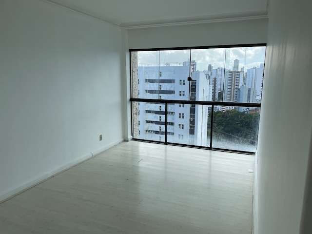 Apartamento na Graça com 3 quartos sendo 1 suíte, 191m² à venda por R$ 1.200.000,00