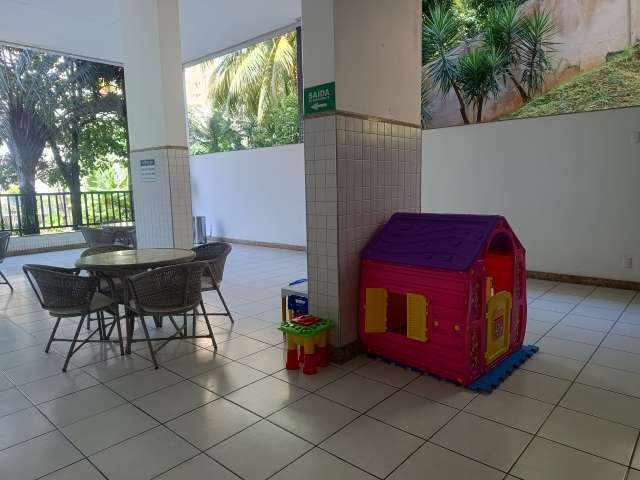 Apartamento no Candeal com 3 quartos e 1 suíte, 89m² à venda por R$ 580.000,00