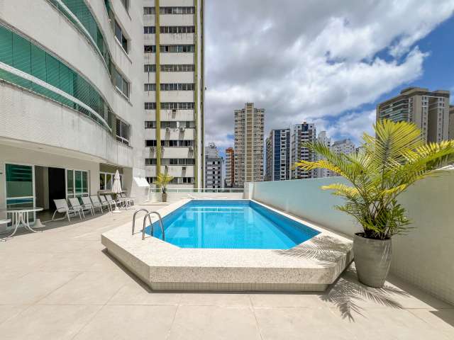 Apartamento no Corredor da Vitória com 2 suítes e 6 vagas de garagem soltas, 93m² à venda por R$ 1.300.000,00