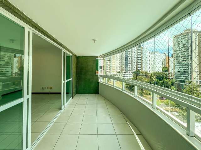 Apartamento no Corredor da Vitória com 2 suítes e 6 vagas de garagem soltas, 93m² à venda por R$ 1.300.000,00