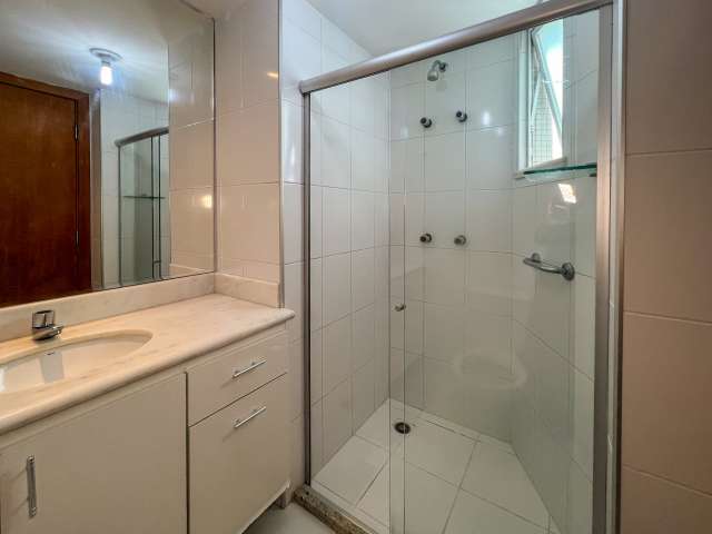 Apartamento no Corredor da Vitória com 2 suítes e 6 vagas de garagem soltas, 93m² à venda por R$ 1.300.000,00