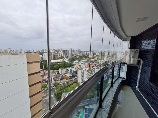 Apartamento no Caminho das Árvores com 1 suíte, 52m² à venda por R$ 700.000,00