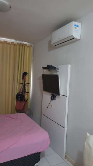 Apartamento em Monte Gordo com 2 quartos sendo 1 suíte, 69m² à venda por R$ 450.000,00