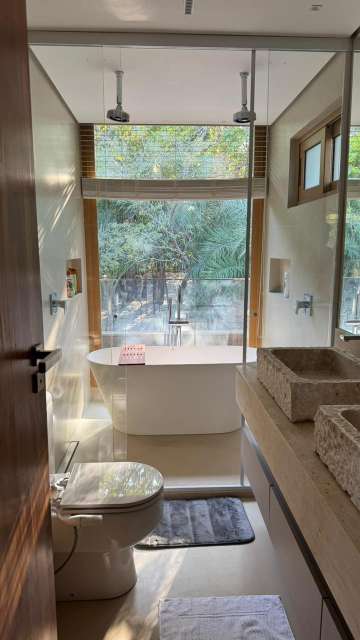 Casa em Praia do Forte PORTEIRA FECHADA com 6 suítes, 420m² à venda por R$ 15.000.000,00