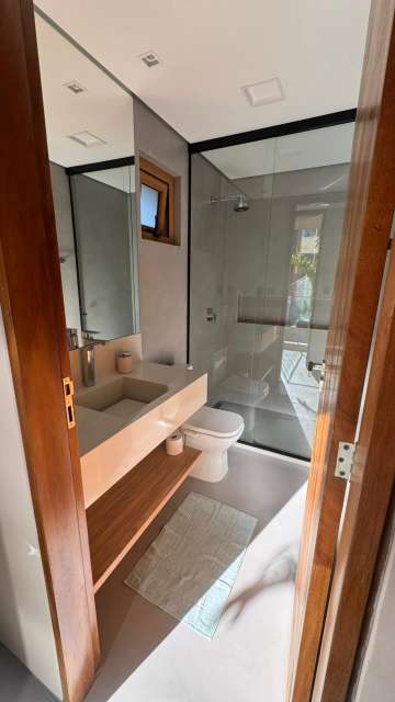 Casa em Praia do Forte PORTEIRA FECHADA com 6 suítes, 420m² à venda por R$ 15.000.000,00