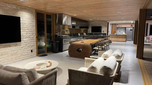 Casa em Praia do Forte PORTEIRA FECHADA com 6 suítes, 420m² à venda por R$ 15.000.000,00