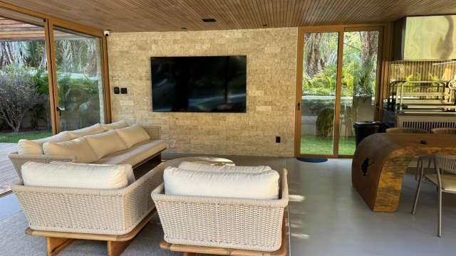 Casa em Praia do Forte PORTEIRA FECHADA com 6 suítes, 420m² à venda por R$ 15.000.000,00