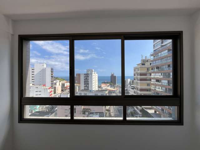 Apartamento na Barra com  1 suíte, 27m² à venda por R$ 590.000,00