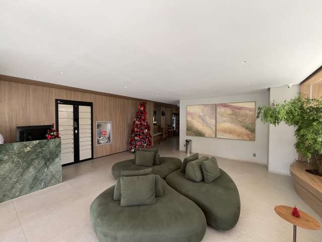 Apartamento na Barra com  1 suíte, 27m² à venda por R$ 590.000,00