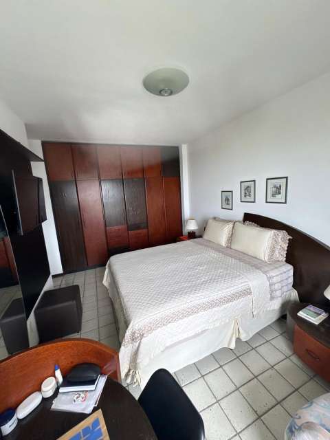Apartamento com 3 quartos e 3 suítes, 179,00 m² para alugar por R$ 9.000,00 - jardim Apipema, Salvador/BA 