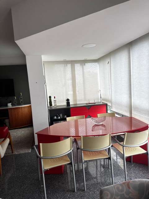 Apartamento com 3 quartos e 3 suítes, 179,00 m² para alugar por R$ 9.000,00 - jardim Apipema, Salvador/BA 