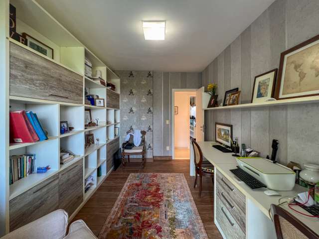 Apartamento no Horto Florestal com 3 suítes, 210m² à venda por R$ 2.000.000,00