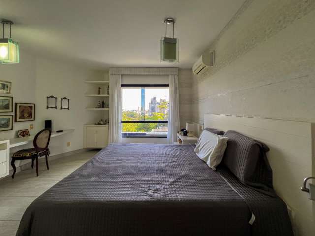 Apartamento no Horto Florestal com 3 suítes, 210m² à venda por R$ 2.000.000,00