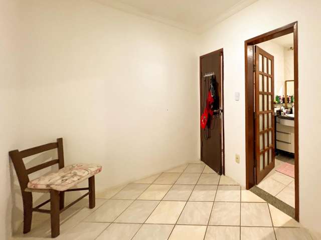 Casa Stella Maris com 4 quartos e 1 suíte, 116m² à venda por R$ 505.000,00