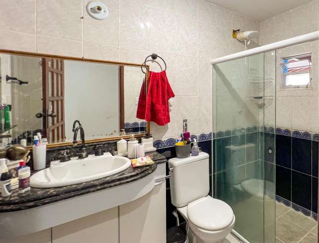 Casa Stella Maris com 4 quartos e 1 suíte, 116m² à venda por R$ 505.000,00