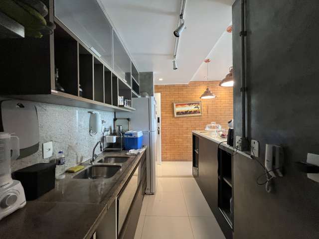 Apartamento na Dois de Julho com 1 quarto, 57m² à venda por R$ 750.000,00