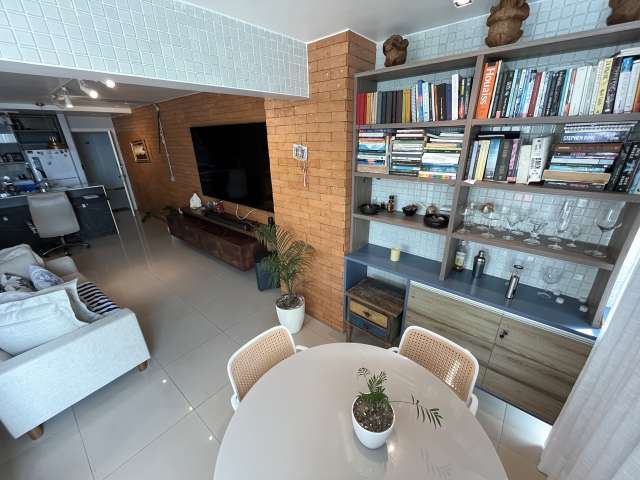 Apartamento na Dois de Julho com 1 quarto, 57m² à venda por R$ 750.000,00