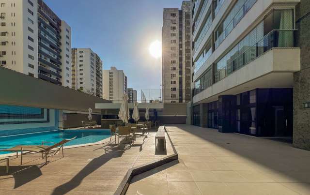 Apartamento na Graça PORTEIRA FECHADA com 3 quartos sendo 2 suítes, 108m² à venda por R$ 1.850.000,00