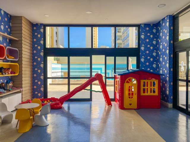 Apartamento na Graça PORTEIRA FECHADA com 3 quartos sendo 2 suítes, 108m² à venda por R$ 1.850.000,00