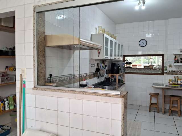 Apartamento na Federação com sendo 2 suítes, 176m² à venda por R$ 900.000,00