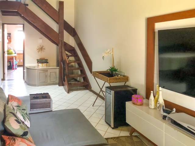 Casa em Itapuã com 3 quartos sendo 1 suíte, 102m² à venda por R$ 1.150.000,00