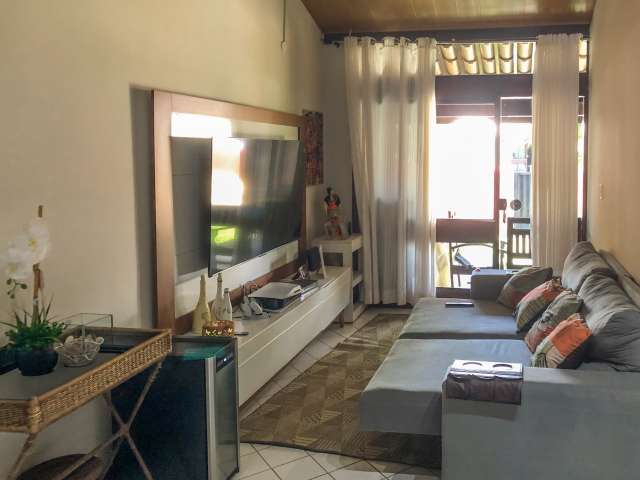 Casa em Itapuã com 3 quartos sendo 1 suíte, 102m² à venda por R$ 1.150.000,00