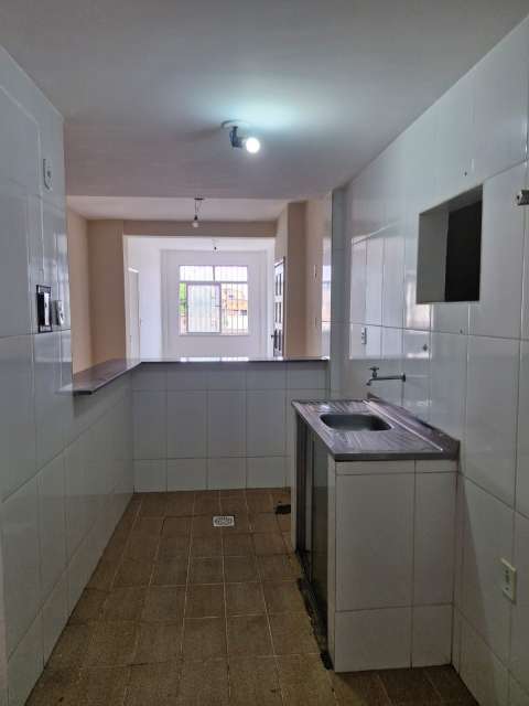 Apartamento em Brotas com 3 quartos e 1 suíte, 90m² à venda por R$ 165.000,00