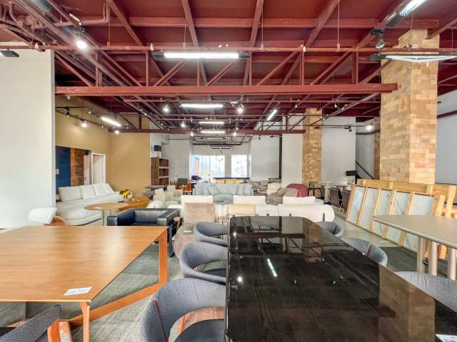 Loja com 697m² para alugar por R$ 40.000,00 - Caminho das Árvores, Salvador/BA  