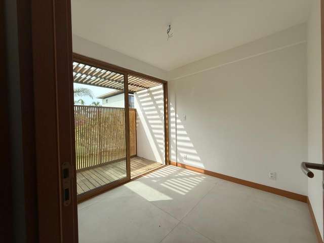 Village em Praia do Forte com 4 suítes, 170m² à venda por R$ 3.420.000,00