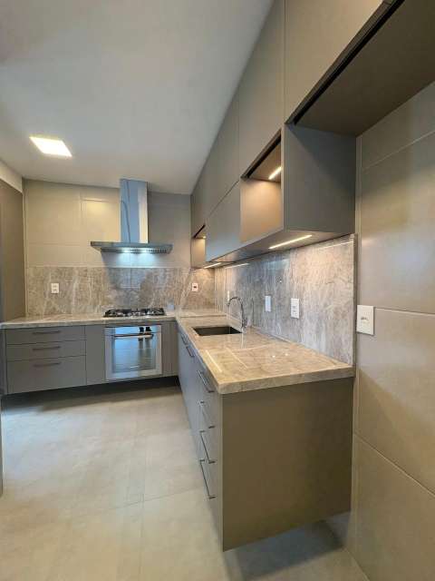 Apartamento na Graça com 2 suítes, 86m² à venda por R$ 2.000.000,00