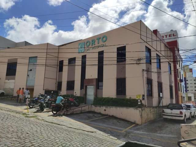 Prédio com 480,00 m² para alugar por R$ 14.000,00 - Brotas, Salvador/BA