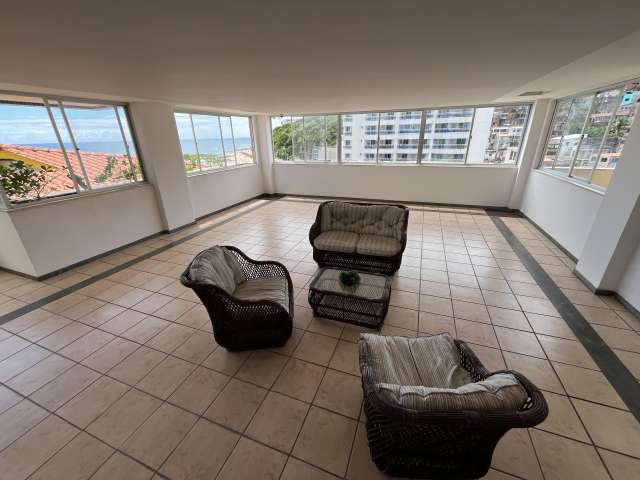 Apartamento na Ondina com 2 quartos, 50m² à venda por R$ 470.000,00