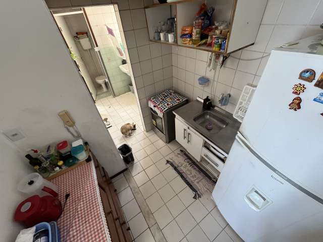 Apartamento na Ondina com 2 quartos, 50m² à venda por R$ 470.000,00