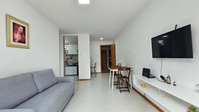 Apartamento com 1 quarto, 53,00 m² à venda por R$ 450.000,00