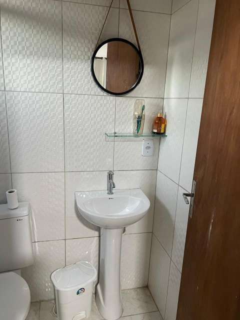 Casa com 5 quartos e 4 suítes, 496,00 m² à venda por R$ 799.000,00