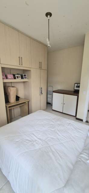 Casa com 4 quartos e 2 suítes, 230,00 m² para alugar por R$ 7.500,00 - Itaigara, Salvador/BA. 