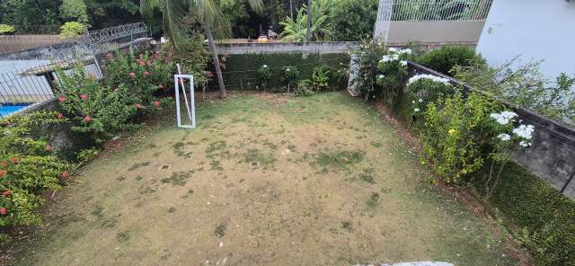 Casa com 4 quartos e 2 suítes, 230,00 m² para alugar por R$ 7.500,00 - Itaigara, Salvador/BA. 