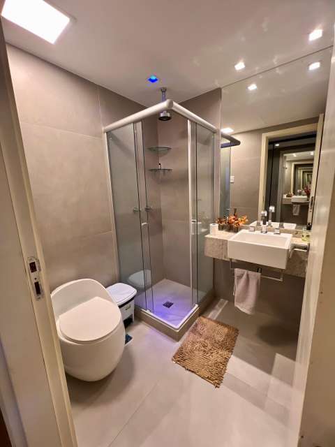 Apartamento no Rio Vermelho com 2 quartos sendo 1 suíte, 134m² à venda por R$ 990.000,00