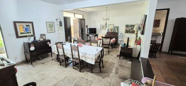 Casa com 3 quartos,200,00 m² para alugar por R$ 11.000,00 - Jardim Apipema, Salvador/BA  