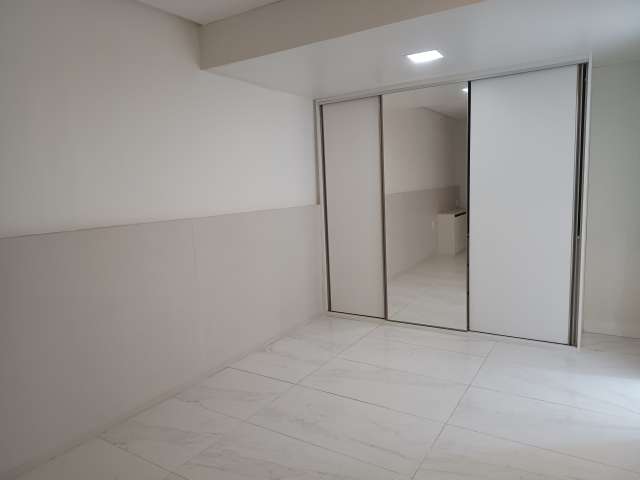Apartamento com 2 quartos sendo 1 suíte, 165m² à venda por R$ 850.000,00