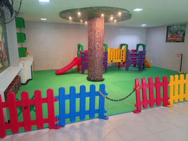 Apartamento com 2 quartos sendo 1 suíte, 165m² à venda por R$ 850.000,00