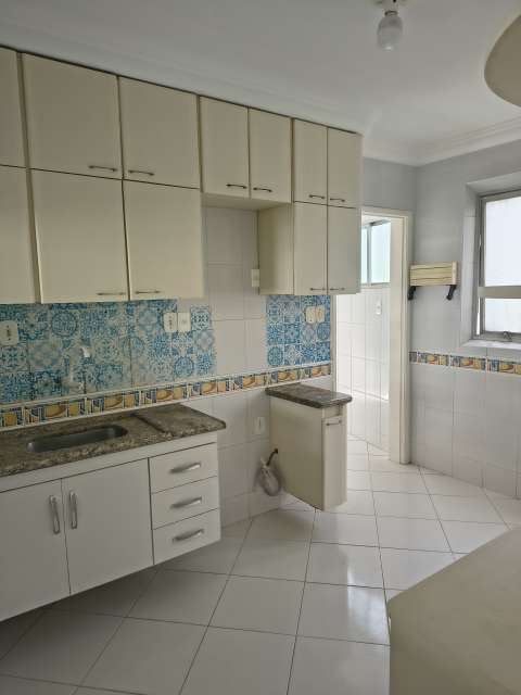 Apartamento com 2 quartos, 76 m² para alugar por R$ 3.000,00 - jardim Apipema - Salvador/BA 