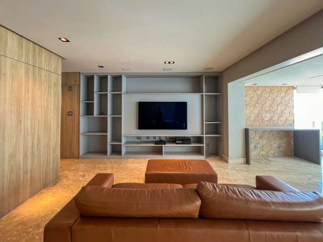 Apartamento com 4 quartos e 3 suítes, 167,00 m² à venda por R$ 2.625.000,00