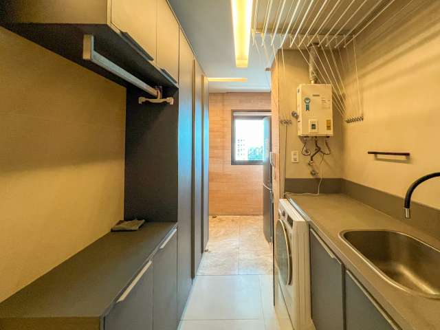 Apartamento com 4 quartos e 3 suítes, 167,00 m² à venda por R$ 2.625.000,00