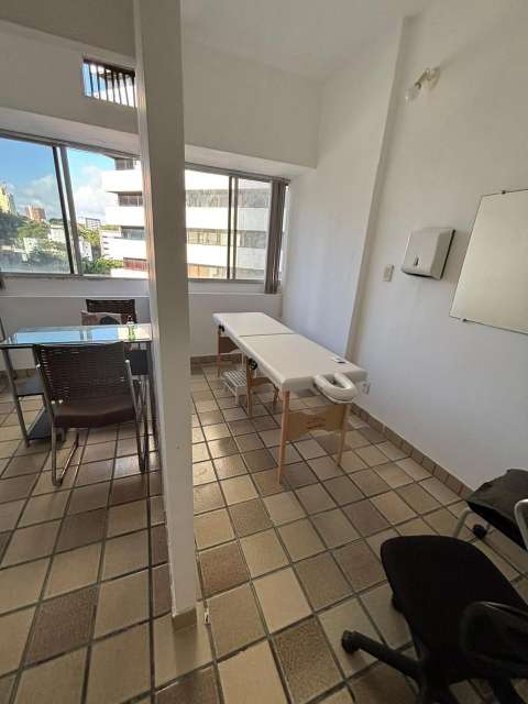 Sala, Brotas - Salvador