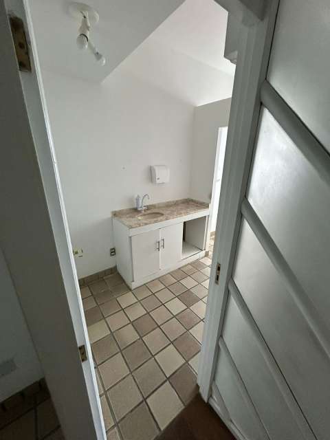 Sala em Brotas com 27m² à venda por R$ 65.000,00