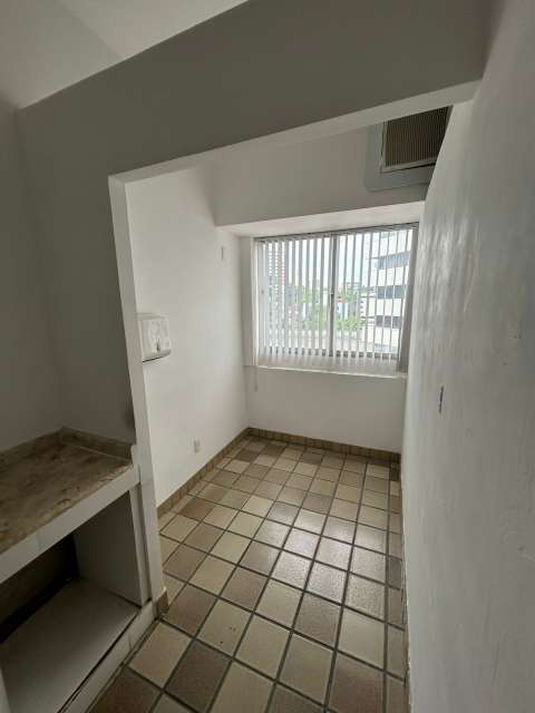 Sala em Brotas com 27m² à venda por R$ 65.000,00