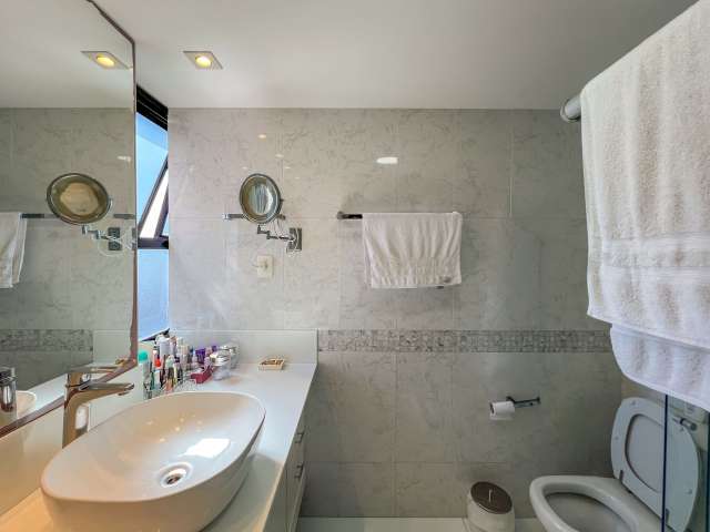 Apartamento na Federação com 4 suítes, PORTEIRA FECHADA, 184m² à venda por R$ 2.580.000,00