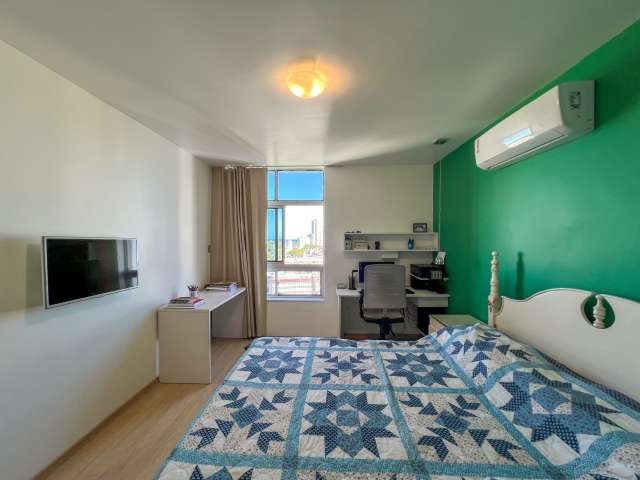 Cobertura na Graça com 7 quartos sendo 2 suítes, 416m² à venda por R$ 2.100.000,00