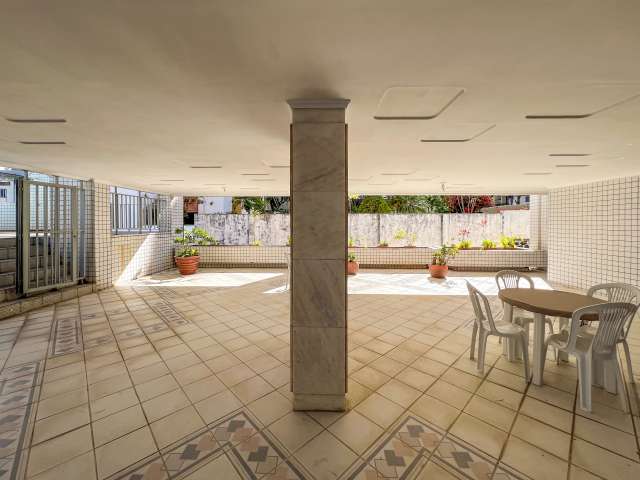 Cobertura na Graça com 7 quartos sendo 2 suítes, 416m² à venda por R$ 2.100.000,00